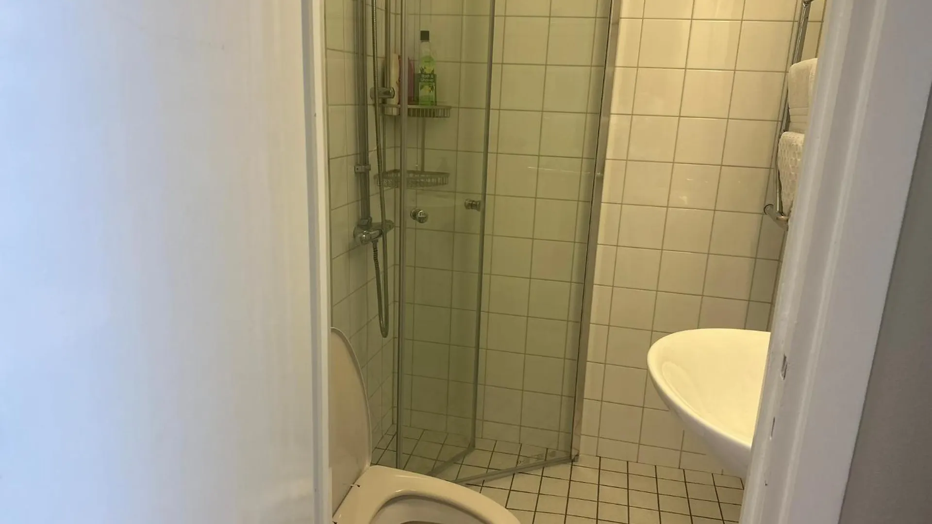 Cozy One Room Apartment At Stockholm